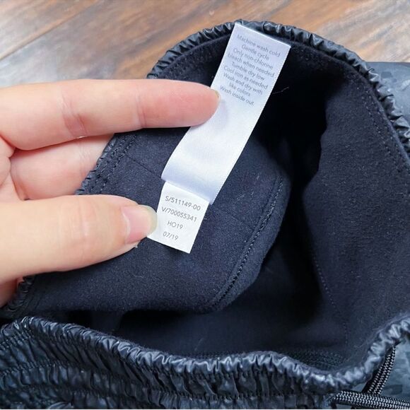 Athleta Rainier 2-in-1 Tight Leggings Blue XSP - Picture 9 of 9